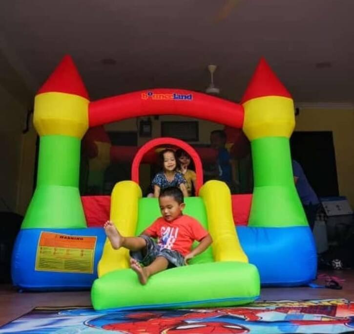 Iris 55 Corner Lot House Spacious Outdoor With Wi-Fi Johor Bahru Eksteriør billede